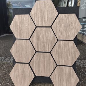 Panneaux Décoration Hexagonaux Smoke Oak 76x61cm avec feutre acoustique