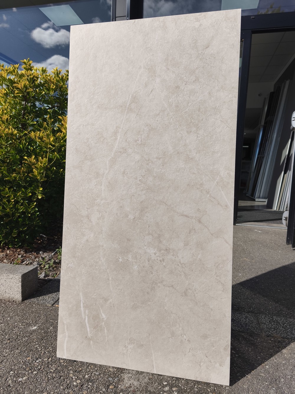 Carrelage effet pierre beige 60×120 rectifié sol intérieur et extérieur – AMALFI BEIGE SLIPSTOP – Image 2
